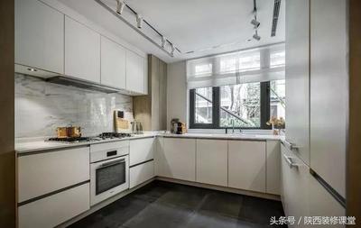 地下室下沉式厨房怎么装修