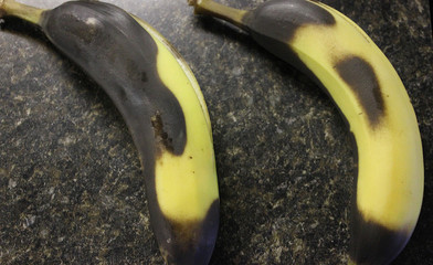 青香蕉怎样快速变黄变软
