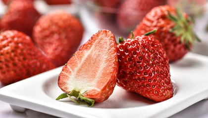 草莓是感光食物吗