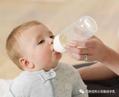 什么时候喝奶粉