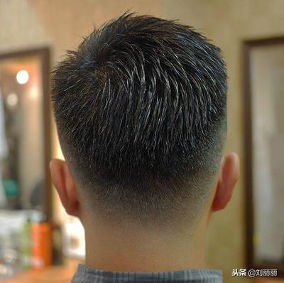 头大剪什么发型