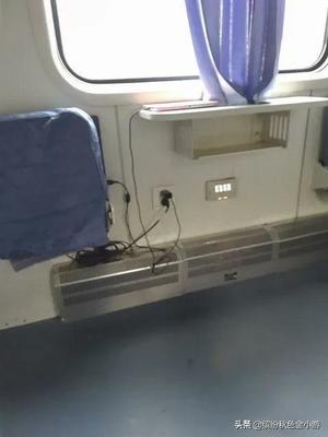 高铁洗手间在哪里