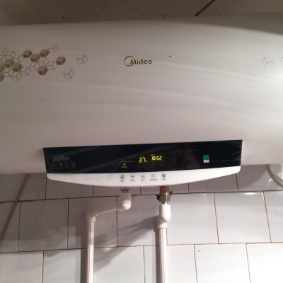美的热水器好不好