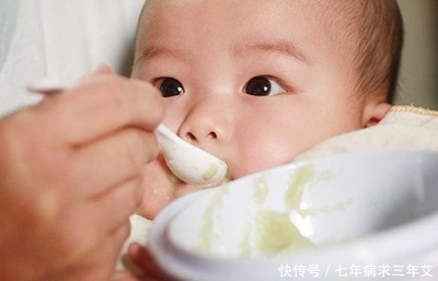 宝宝多大添辅食