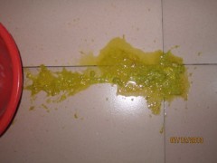宝宝拉蛋花样大便