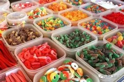 梦见分食物给别人吃