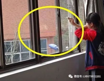 怎样把玻璃擦干净
