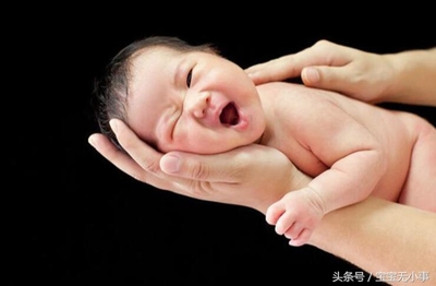刚出生宝宝一直哭