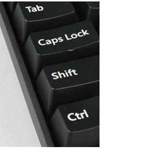 電腦連接鍵盤