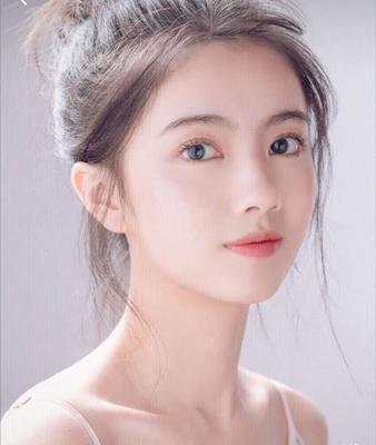 脸上痘痘多还出油