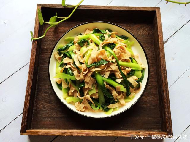 千张炒白菜的做法