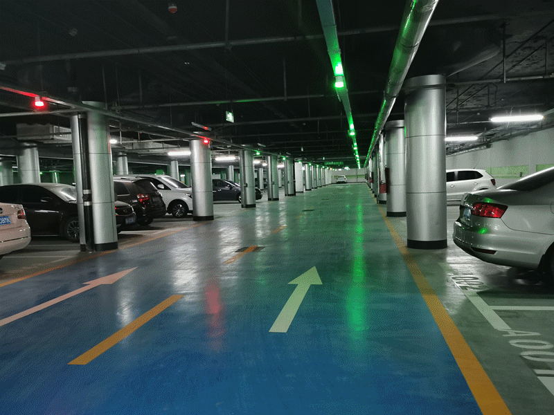 附近停車場