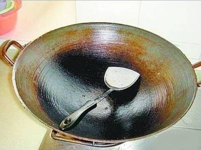 铁锅粘锅有什么办法解决