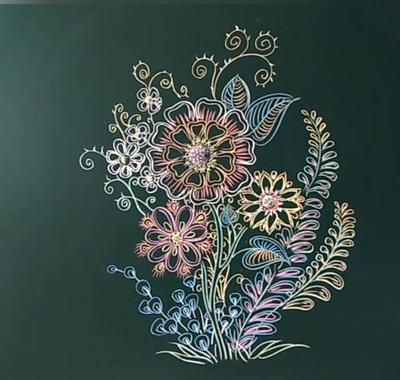 黑板上花怎么画