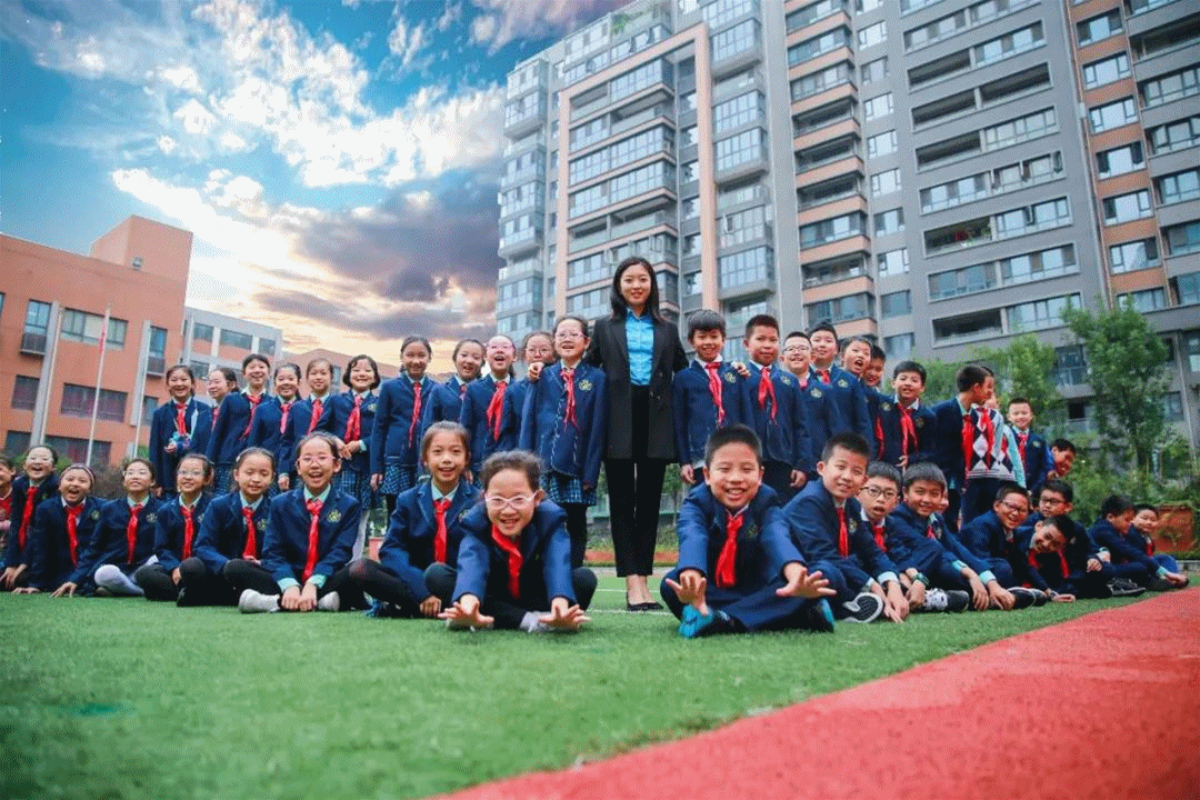 曲江南湖小學