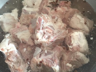 羊蝎子酱的制作方法