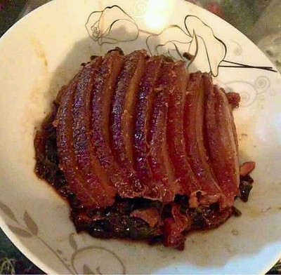 孕妇可以吃梅菜扣肉吗