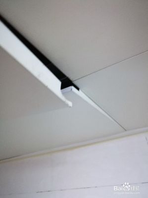 拆集成吊顶的方法