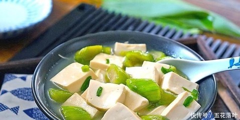丝瓜豆腐能一起吃吗