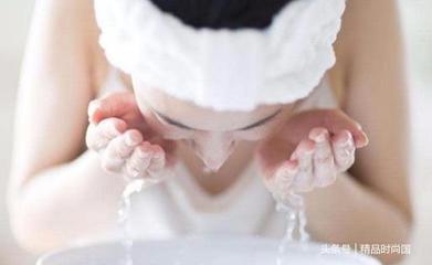 贴完面膜需要洗吗