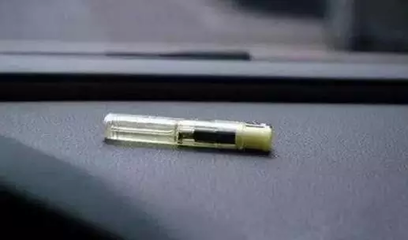 香烟放车里高温后能抽吗