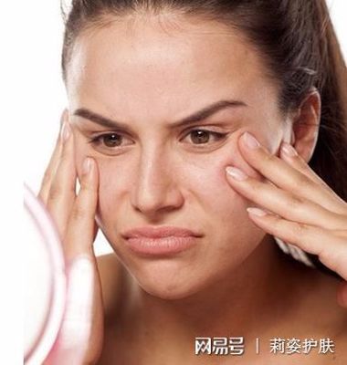 宝宝脸发红发烫怎么回事