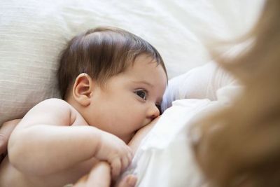 宝宝吃母乳可以染发吗