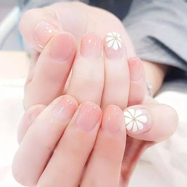 美甲 清新