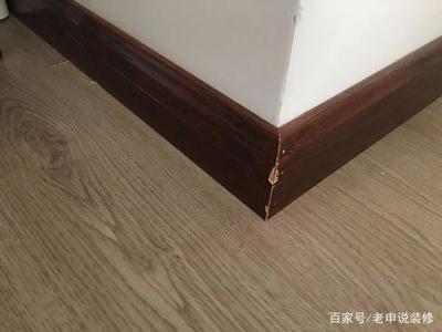 地板进水边缘有点翘