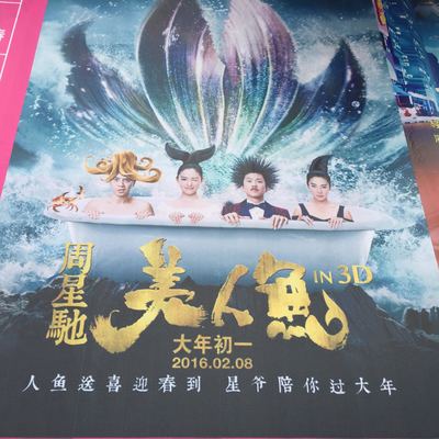 学美人鱼潜水多少钱 在水族馆