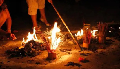 我能在7月15日早上出去吗?中秋节晚上可以出去玩吗?