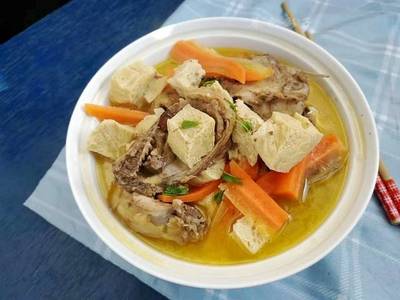 炖鸡架骨的做法大全家常