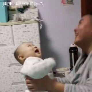 7个月宝宝总摇头怎么回事
