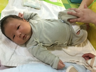 宝宝满月长多少斤正常