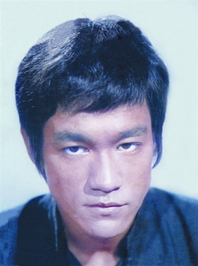 LOTA体育app下载安装 成龙
