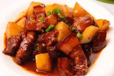 肉烧土豆