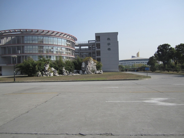 硅湖职业技术学院校园风景(121703)