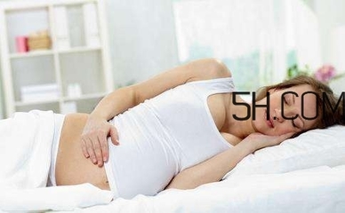 孕妇梦到宝宝在肚子里动