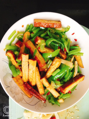 青椒炒豆腐干的做法