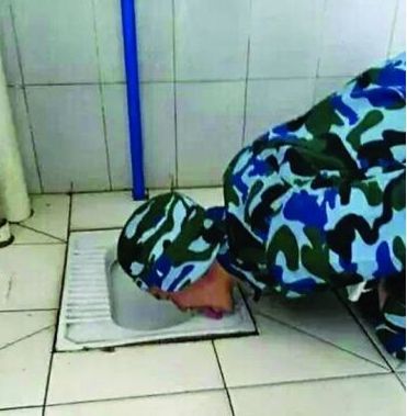 做梦上厕所大便