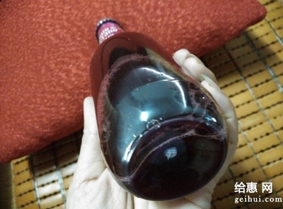 酒可以用塑料瓶装吗