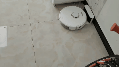 怎样引导扫地机器人