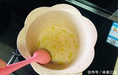 宝宝炒菜用什么油