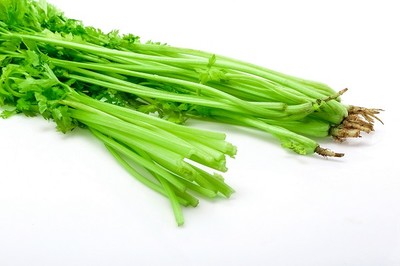 月子能吃芹菜吗