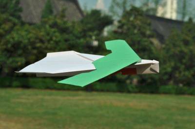 纸飞机的神玩法