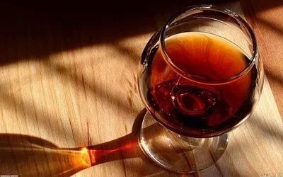 白酒与葡萄酒的制作方法