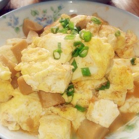 蛋包豆腐