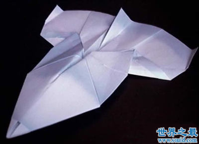 四大纸飞机的折法