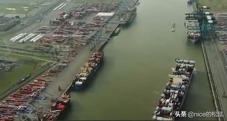 长江大量船舶