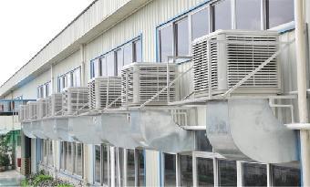 厨房送鲜风管道高度